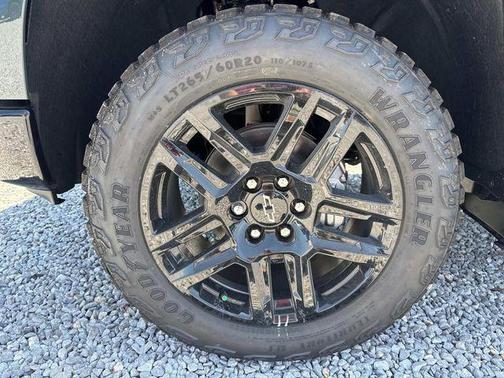 2025 Chevrolet Silverado 1500 Custom Trail Boss