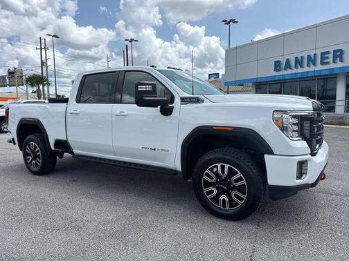 2022 GMC Sierra 2500 AT4