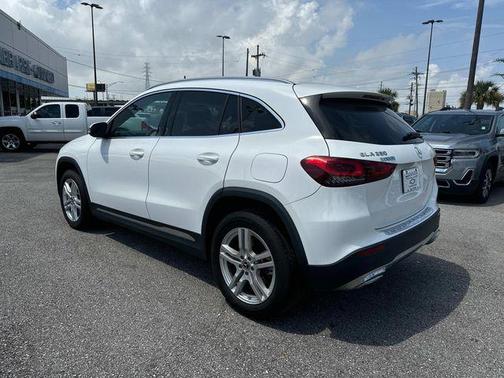2023 Mercedes-Benz GLA 250 Base