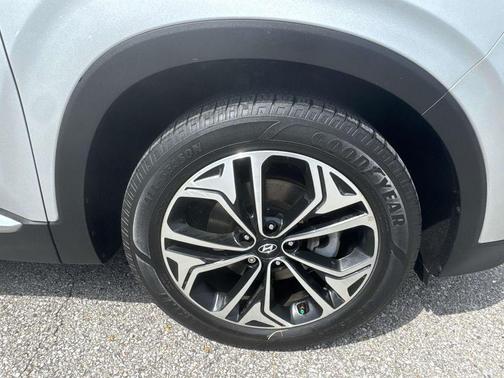 2019 Hyundai SANTA FE Limited 2.0T