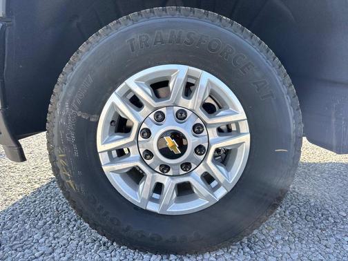 2025 Chevrolet Silverado 2500 WT
