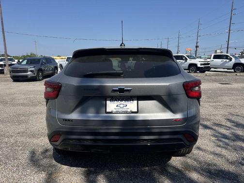 2026 Chevrolet Trax FWD 1RS