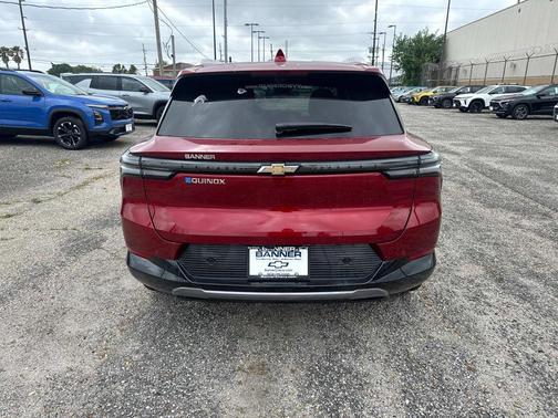 2025 Chevrolet Equinox EV LT