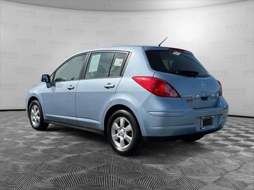 2012 Nissan Versa 1.8 S