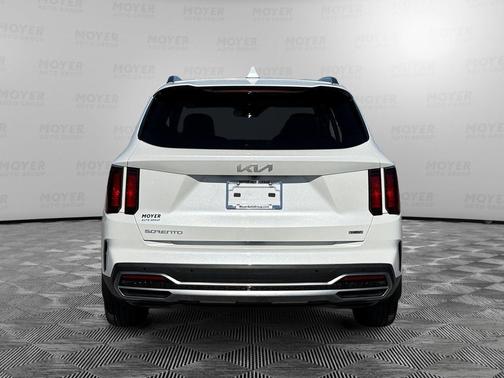 Snow White Pearl 2023 Kia Sorento Hybrid EX