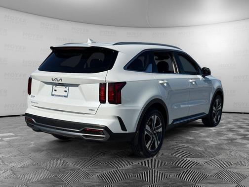 Snow White Pearl 2023 Kia Sorento Hybrid EX