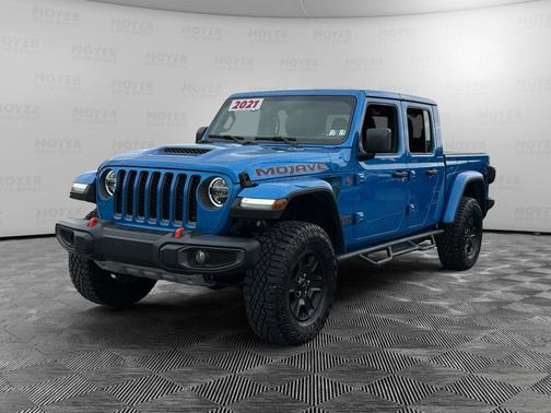 Hydro Blue Pearlcoat 2021 Jeep Gladiator Mojave 4x4