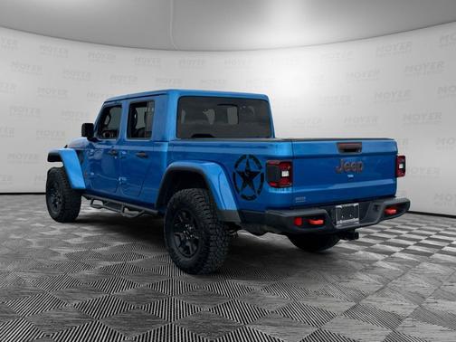 Hydro Blue Pearlcoat 2021 Jeep Gladiator Mojave 4x4