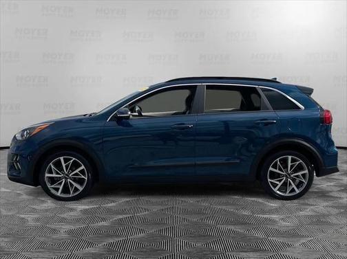 2022 Kia Niro Touring SE