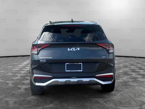 Gravity Gray 2024 Kia Sportage EX