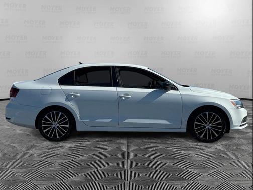 2016 Volkswagen Jetta 1.8T Sport