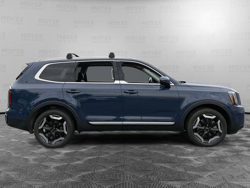 Midnight Lake Blue 2023 Kia Telluride EX