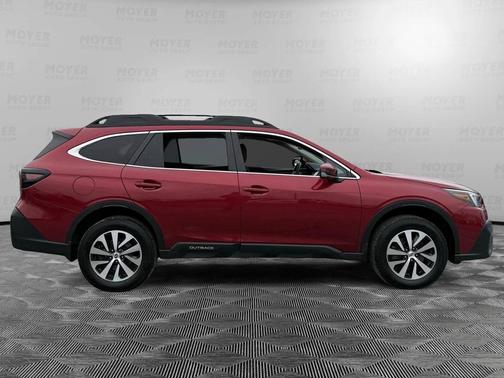 2022 Subaru Outback Premium