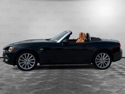 2018 FIAT 124 Spider Base