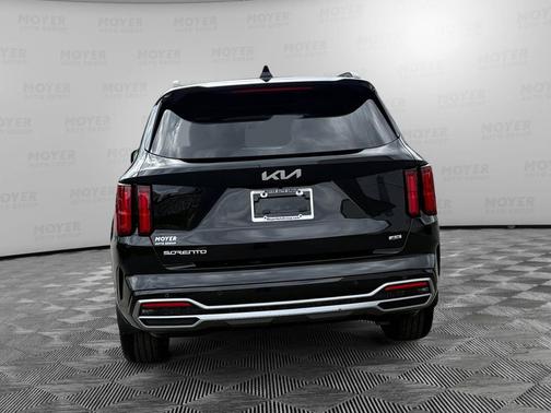 Ebony Black 2023 Kia Sorento SX