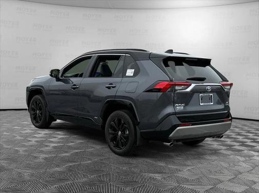 2023 Toyota RAV4 Hybrid SE