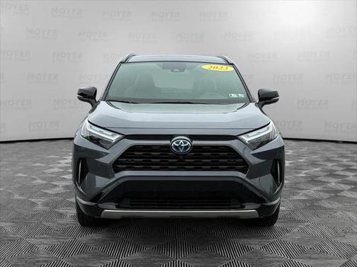 2023 Toyota RAV4 Hybrid SE