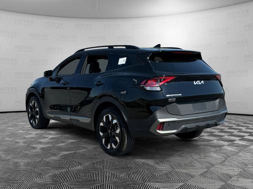 Ebony Black 2023 Kia Sportage X-Line