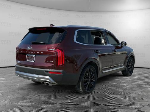 Sangria 2021 Kia Telluride SX