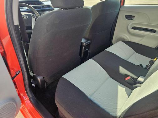 2012 Toyota Prius c Three