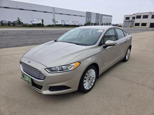 2016 Ford Fusion Hybrid SE
