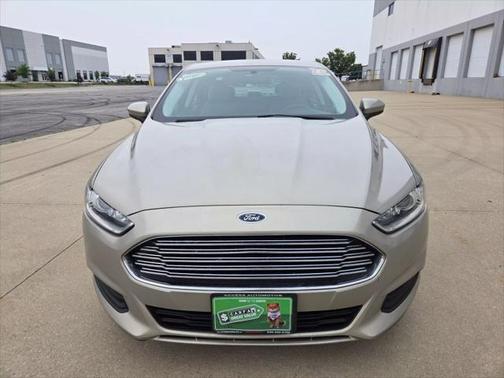2016 Ford Fusion Hybrid SE