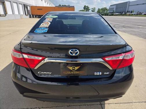 2016 Toyota Camry Hybrid SE