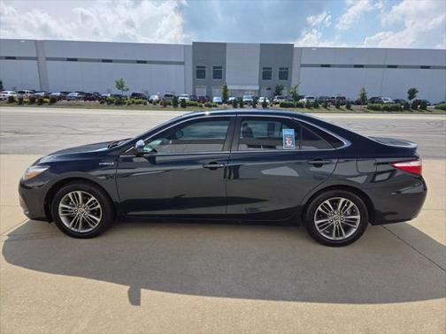 2016 Toyota Camry Hybrid SE