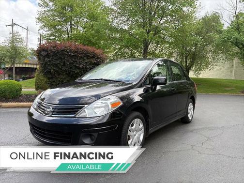 2010 Nissan Versa 1.8 SL