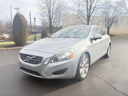 2011 Volvo S60 T6