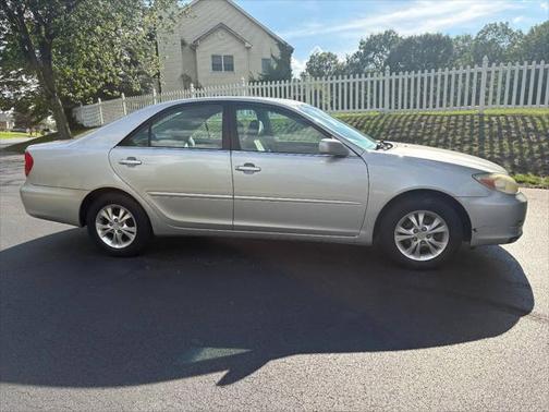 2004 Toyota Camry XLE V6
