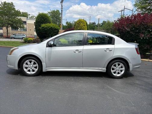 2011 Nissan Sentra 2.0 SR