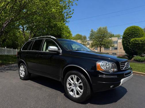 Black 2013 Volvo XC90 3.2 Platinum