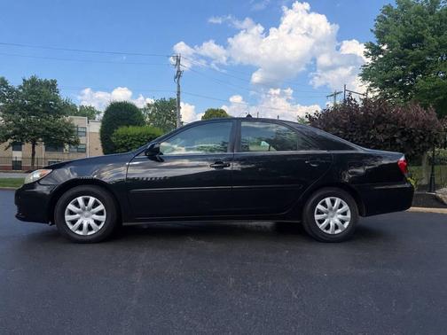 Black 2006 Toyota Camry LE