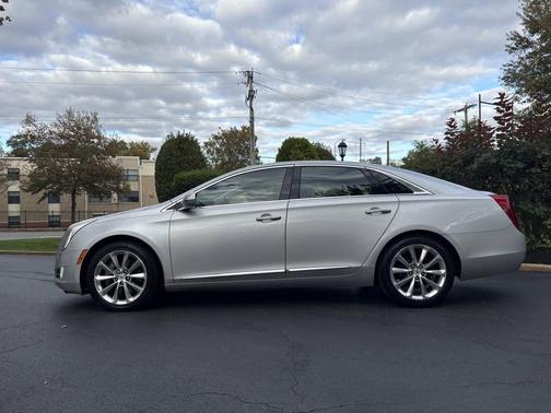 2013 Cadillac XTS Luxury