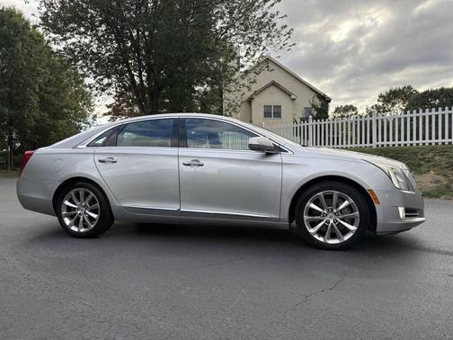 2013 Cadillac XTS Luxury