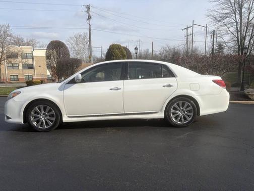 2011 Toyota Avalon Limited