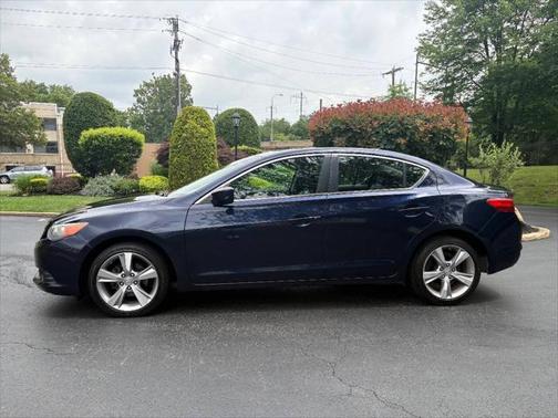 2013 Acura ILX 2.0L Technology