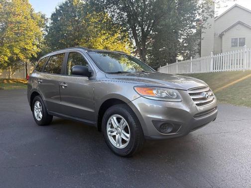 2012 Hyundai SANTA FE GLS