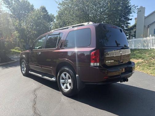 2013 Nissan Armada SV