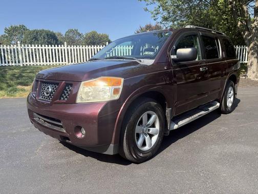 2013 Nissan Armada SV