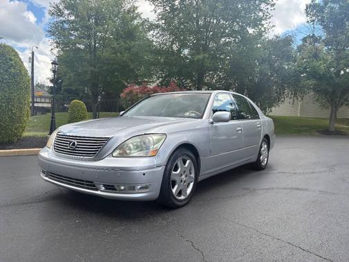 2004 Lexus LS 430 Base