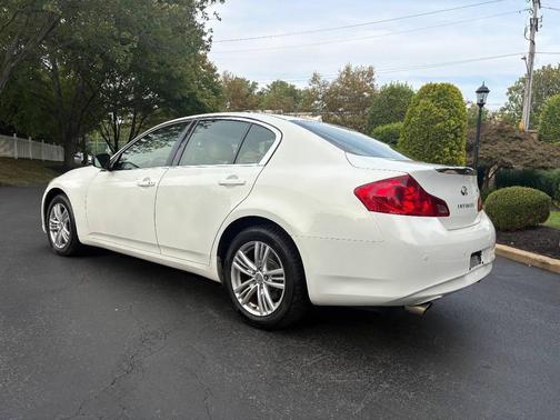2013 INFINITI G37x Base