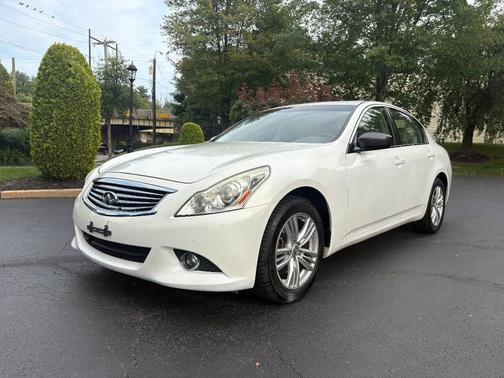 2013 INFINITI G37x Base