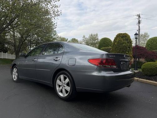 Gray 2006 Lexus ES 330 Base