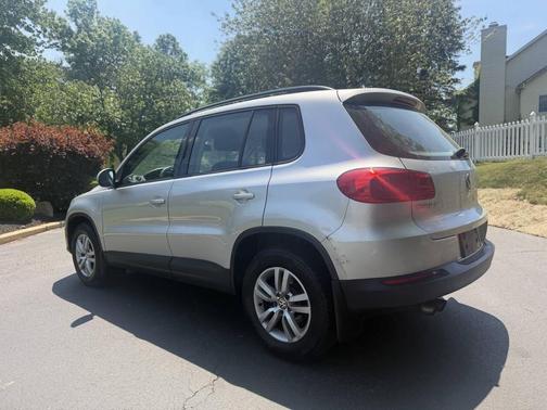 Reflex Silver Metallic 2016 Volkswagen Tiguan 2.0T S 4MOTION