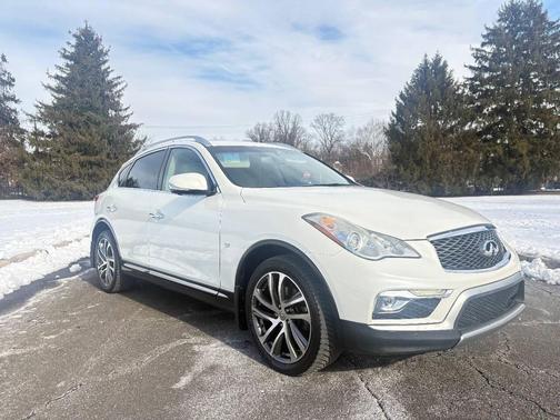 2016 INFINITI QX50 Base