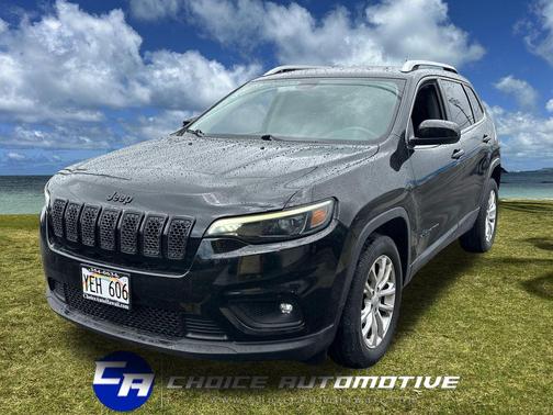 Diamond Black Crystal Pearlcoat 2019 Jeep Cherokee Latitude