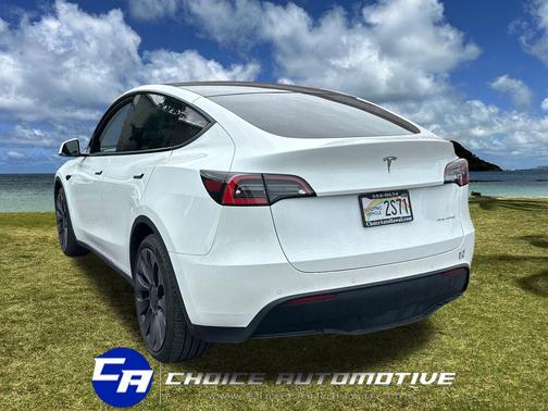 2021 Tesla Model Y Long Range Dual Motor All-Wheel Drive