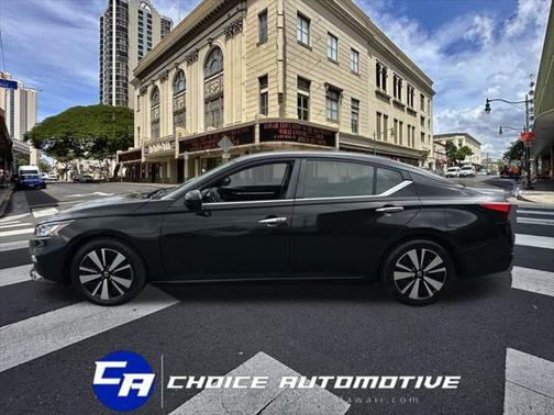 2022 Nissan Altima 2.5 SV